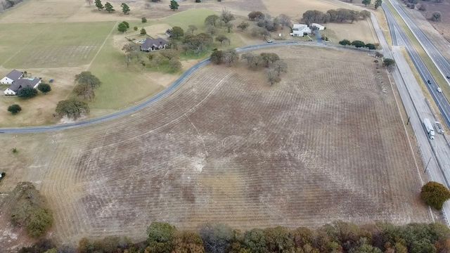 15511 Stallion Lake Boulevard, Lindale, TX 75771