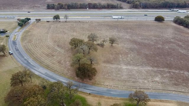 15511 Stallion Lake Boulevard, Lindale, TX 75771