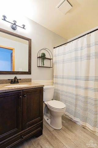 8336 Mending Wall Drive, Woodridge, IL 60517