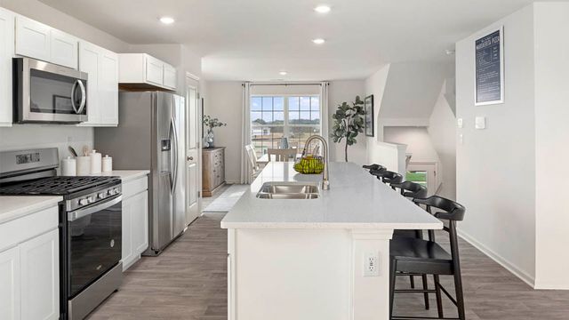 1334 Foxglove Drive, Bartlett, IL 60103