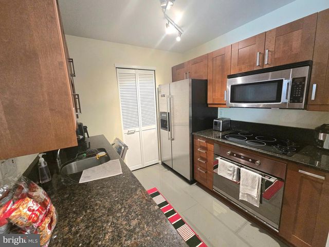 1007 BRITTON PL, Voorhees, NJ 08043
