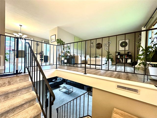 1612 Parkwood Lane NE, Cedar Rapids, IA 52402