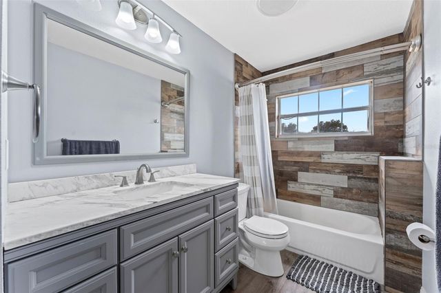 8549 HILLCREST DRIVE, Groveland, FL 34736