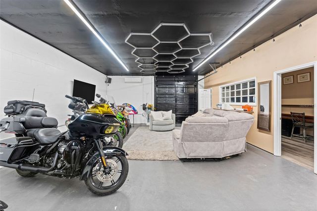 8549 HILLCREST DRIVE, Groveland, FL 34736