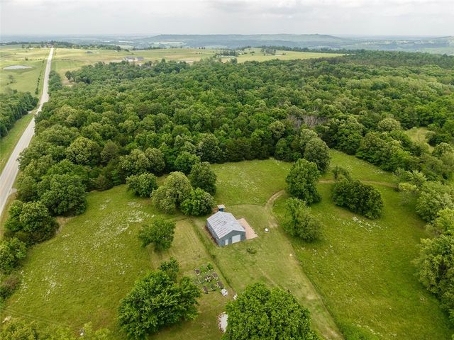 31678 295 Highway, Hindsville, AR 72738