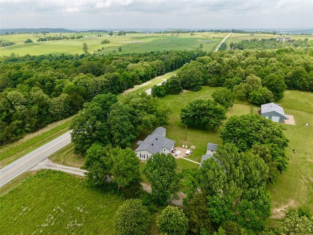 31678 295 Highway, Hindsville, AR 72738