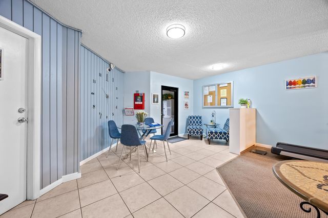 1901 N Andrews Avenue 216, Wilton Manors, FL 33311