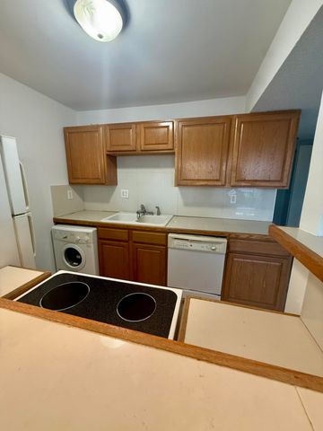 1901 N Andrews Avenue 216, Wilton Manors, FL 33311