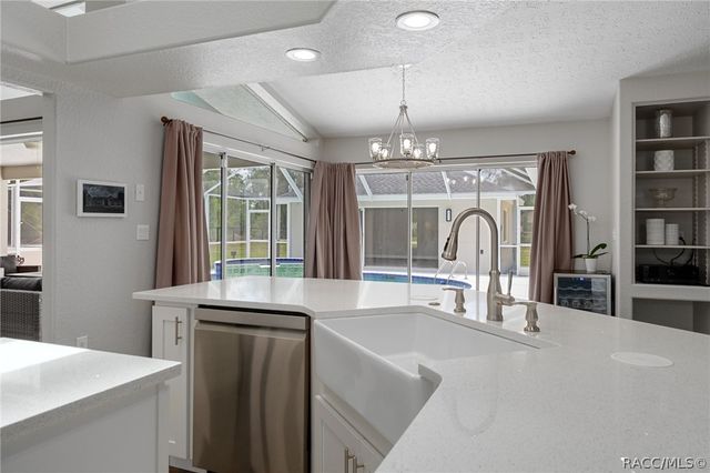 4200 W Pine Ridge Boulevard, Beverly Hills, FL 34465