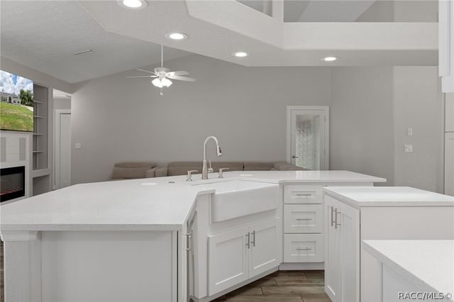 4200 W Pine Ridge Boulevard, Beverly Hills, FL 34465