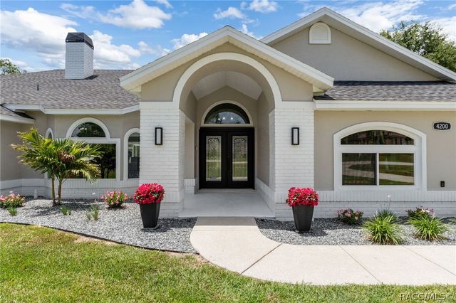 4200 W Pine Ridge Boulevard, Beverly Hills, FL 34465