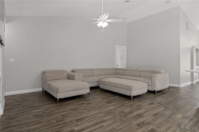 4200 W Pine Ridge Boulevard, Beverly Hills, FL 34465