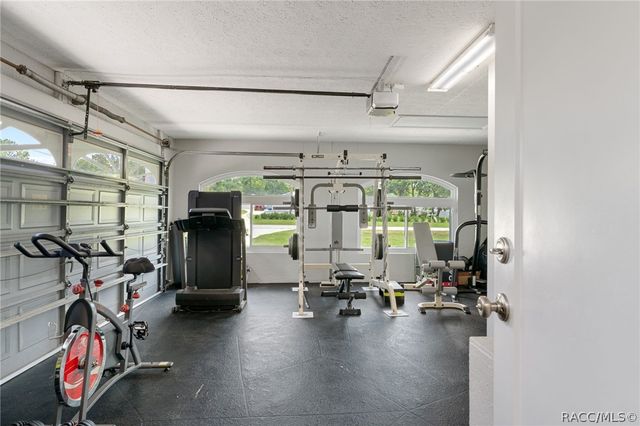 4200 W Pine Ridge Boulevard, Beverly Hills, FL 34465