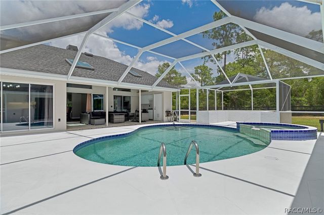 4200 W Pine Ridge Boulevard, Beverly Hills, FL 34465
