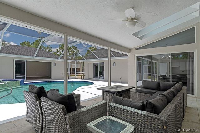 4200 W Pine Ridge Boulevard, Beverly Hills, FL 34465