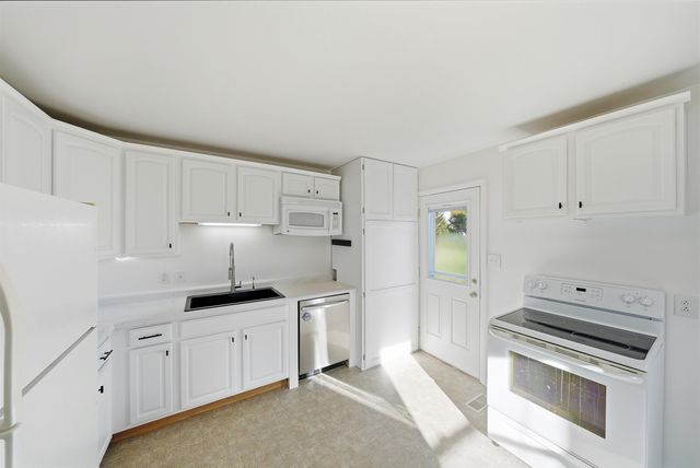 602 Lyell Court, Fort Wayne, IN 46825