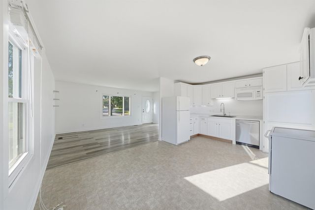 602 Lyell Court, Fort Wayne, IN 46825