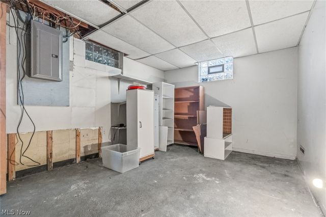 820 Harmon Street SW, North Canton, OH 44720