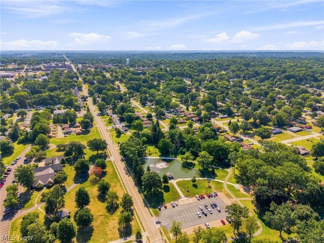 820 Harmon Street SW, North Canton, OH 44720