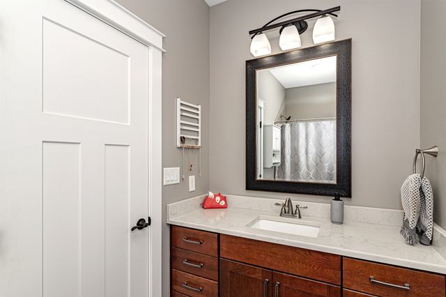 906 Baldwin Street, Maxwell, IA 50161