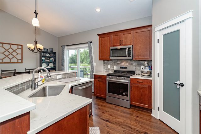 906 Baldwin Street, Maxwell, IA 50161