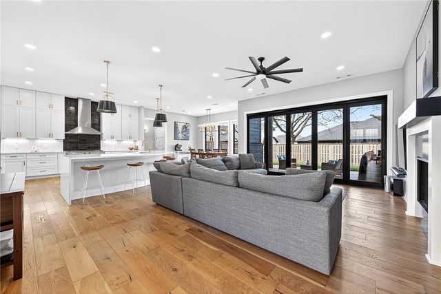 6706 SW Ambient Street, Bentonville, AR 72713