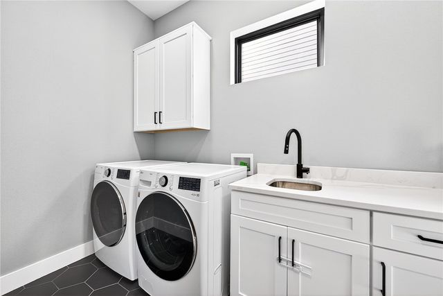 6706 SW Ambient Street, Bentonville, AR 72713