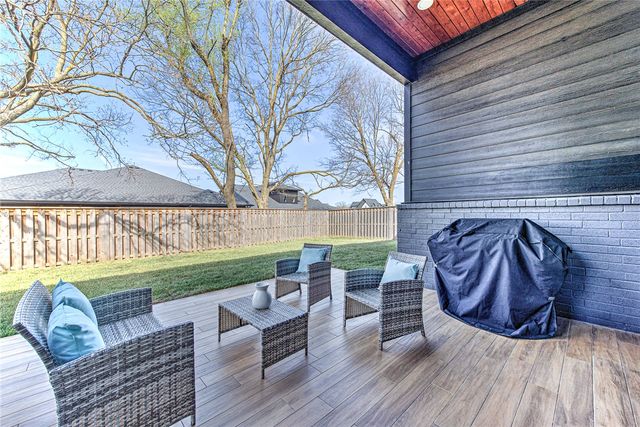 6706 SW Ambient Street, Bentonville, AR 72713