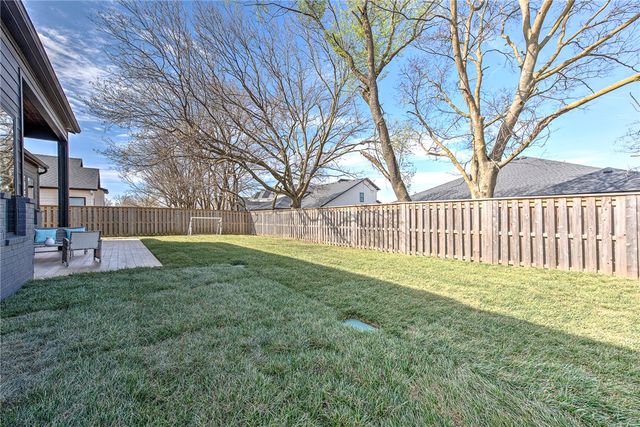 6706 SW Ambient Street, Bentonville, AR 72713