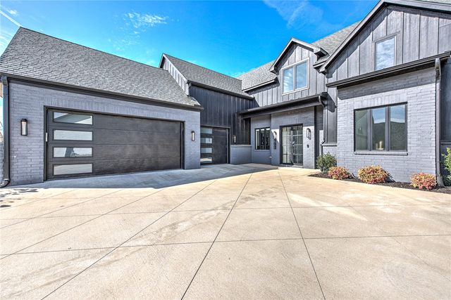 6706 SW Ambient Street, Bentonville, AR 72713