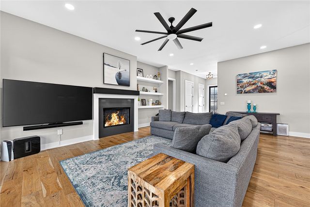 6706 SW Ambient Street, Bentonville, AR 72713