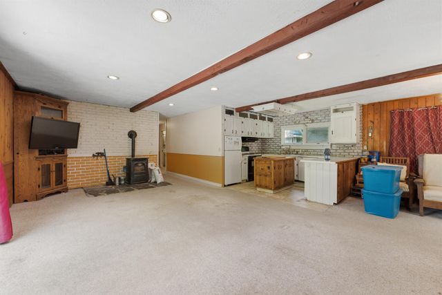 57 Vartland Ridge Road, Londonderry, VT 05148