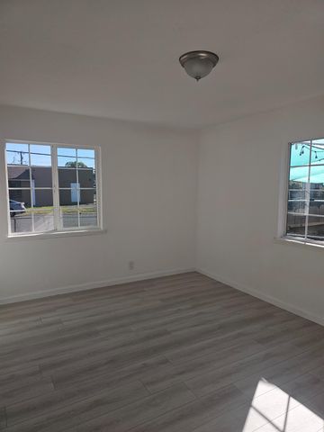 4209 Section Ave, Stockton, CA 95215