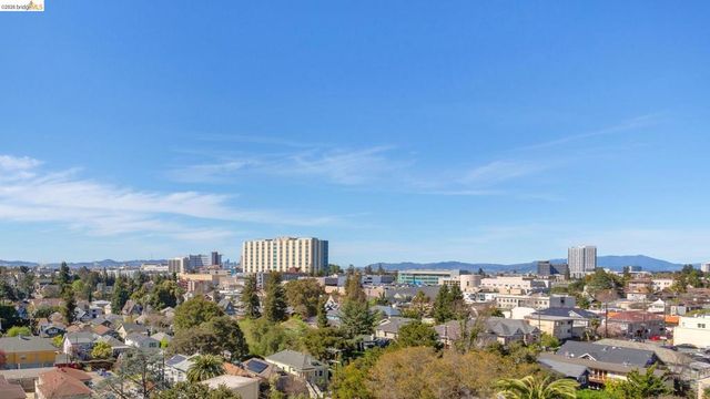 1 Kelton Ct 2D, Oakland, CA 94611