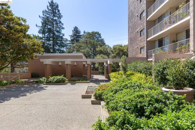 1 Kelton Ct 2D, Oakland, CA 94611