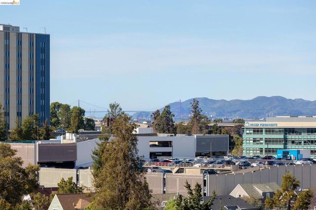 1 Kelton Ct 2D, Oakland, CA 94611