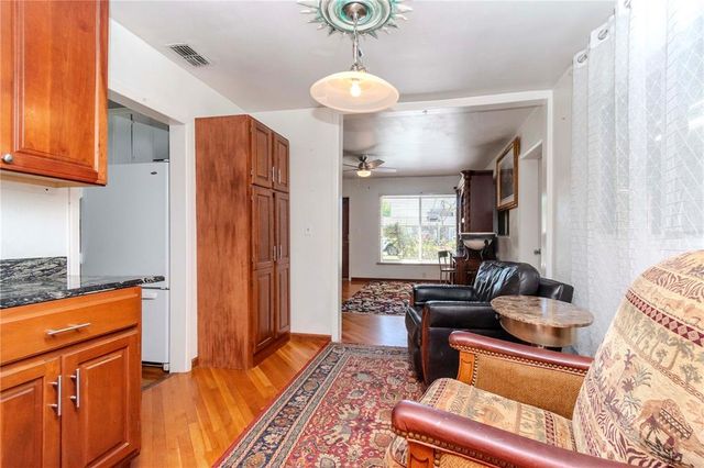 4425 W BAY VILLA AVENUE, Tampa, FL 33611