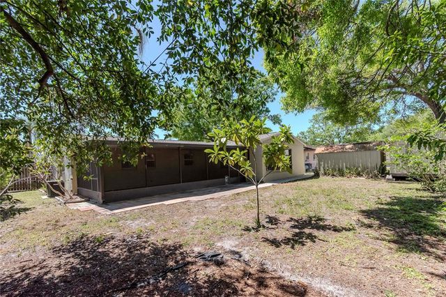 4425 W BAY VILLA AVENUE, Tampa, FL 33611