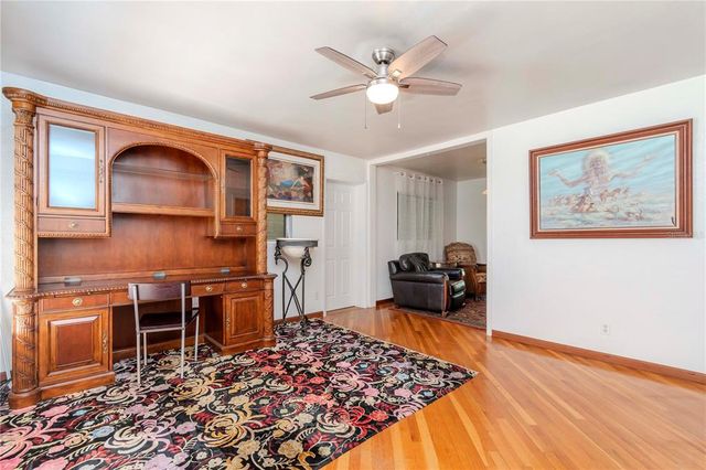 4425 W BAY VILLA AVENUE, Tampa, FL 33611