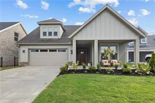 4174 W Huron Loop, Fayetteville, AR 72704