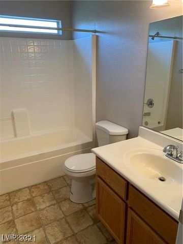 85 DAY TRADE Street 1, Henderson, NV 89074