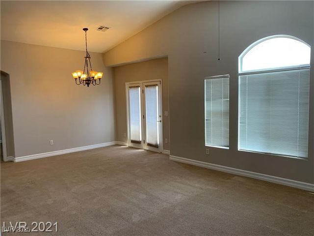 85 DAY TRADE Street 1, Henderson, NV 89074