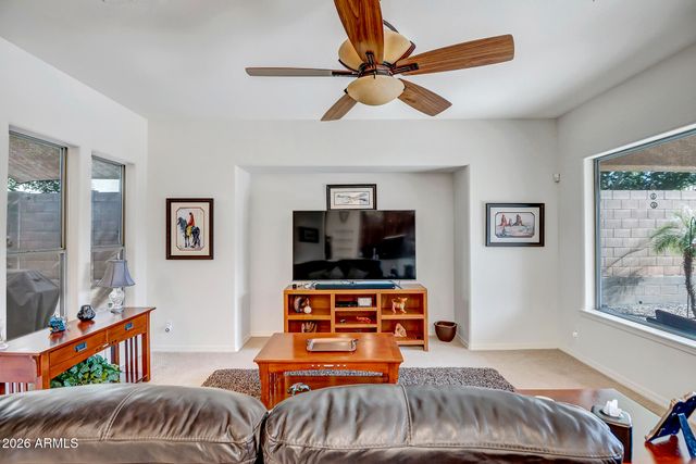 2605 W FLORIMOND Road, Phoenix, AZ 85086