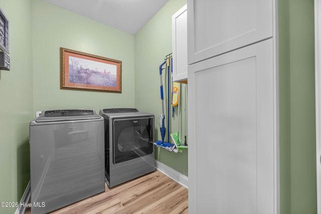 328 Windmill Light Way, Sneads Ferry, NC 28460