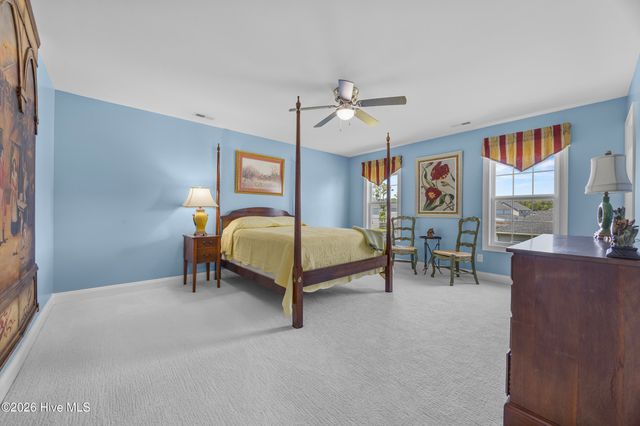 328 Windmill Light Way, Sneads Ferry, NC 28460