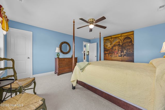 328 Windmill Light Way, Sneads Ferry, NC 28460