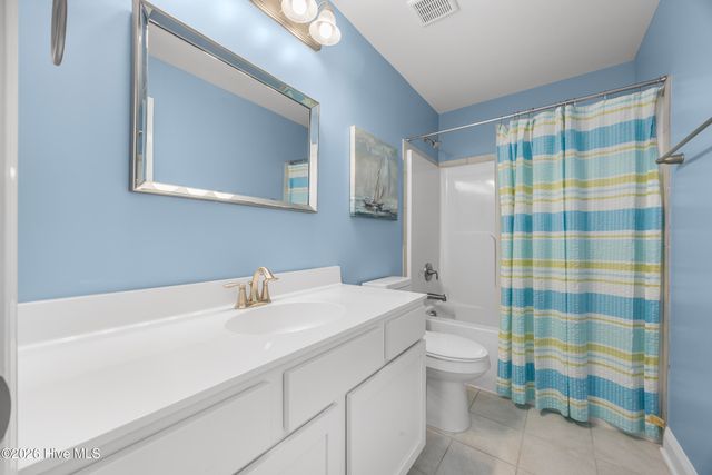 328 Windmill Light Way, Sneads Ferry, NC 28460