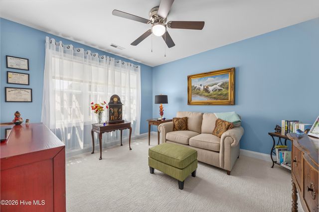 328 Windmill Light Way, Sneads Ferry, NC 28460