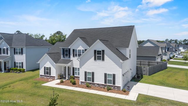 328 Windmill Light Way, Sneads Ferry, NC 28460