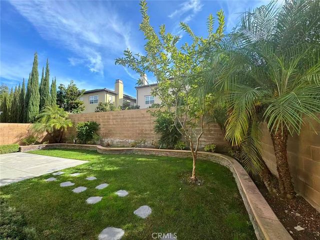 10 Inglenook, Irvine, CA 92602